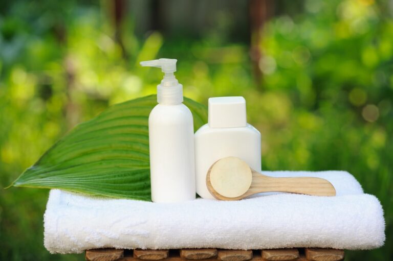 cremas naturales para la espalda.1672482614 - ¿Quieres saber como preparar cremas antiinflamatorias contra el dolor de cuello y espalda en casa?