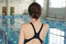 dolor de cuello y natacion.1576558655 - Cómo nadar para evitar el dolor de cuello.