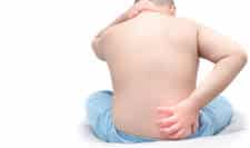 nino con dolor de espalda 1.1525321458 - Dolor de espalda en niños (I). Dolor inespecífico o no orgánico